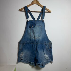 Jardineira Short Jeans Distressed – Pool – tam G