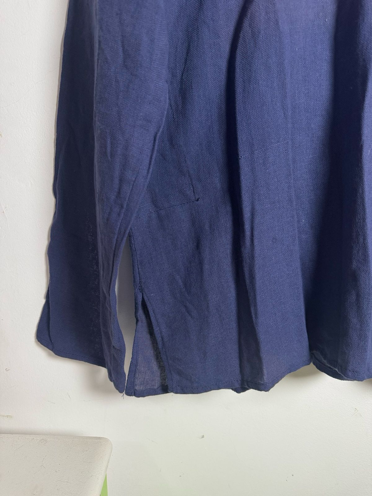 Camisa Feminina Azul Marinho de Algodão com Gola Padre e Botões de Madeira – Mandala Rara – tam U - Imagem 4