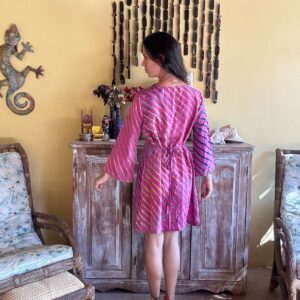 Vestido Estampado Listrado Rosa e Colorido seda – Le Lis Blanc – tam M