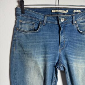Calça Jeans Skinny – Zara – tam 40