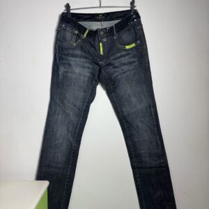 Calça Jeans com Lantejoulas e Bordados – Akademiks – tam G