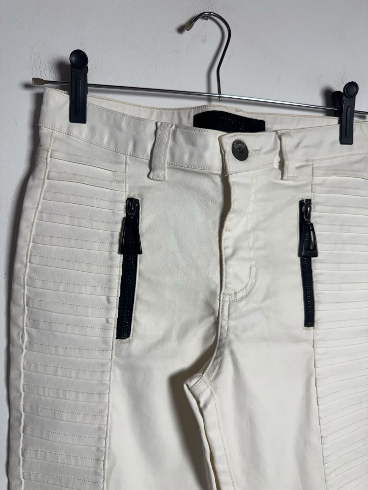 Calça Off-white Estilo Biker – Animale – tam 36 - Imagem 3