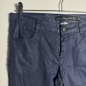 Calça Coated com Zíperes Azul Marinho – Zara – tam 38