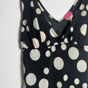 Vestido de Poá Preto e Branco com Bolinhas Variadas – tam M