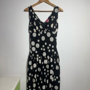 Vestido de Poá Preto e Branco com Bolinhas Variadas – tam M