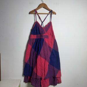 Vestido Estampado Roxo e Rosa – Mxtn – tam 16