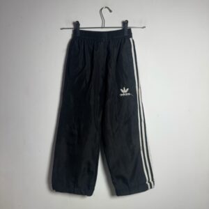 Calça Infantil Cropped Preta com Listras – Adidas