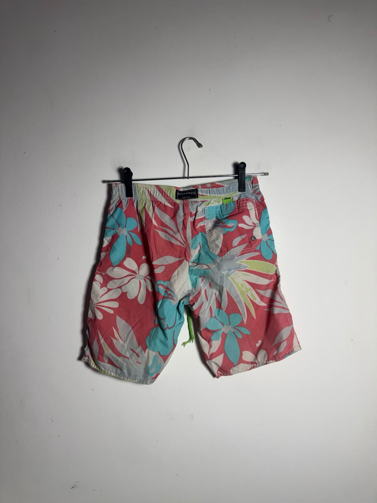 Bermuda Infantil Estampa Floral Rosa e Azul-turquesa – Richards – tam 8/9 - Imagem 3