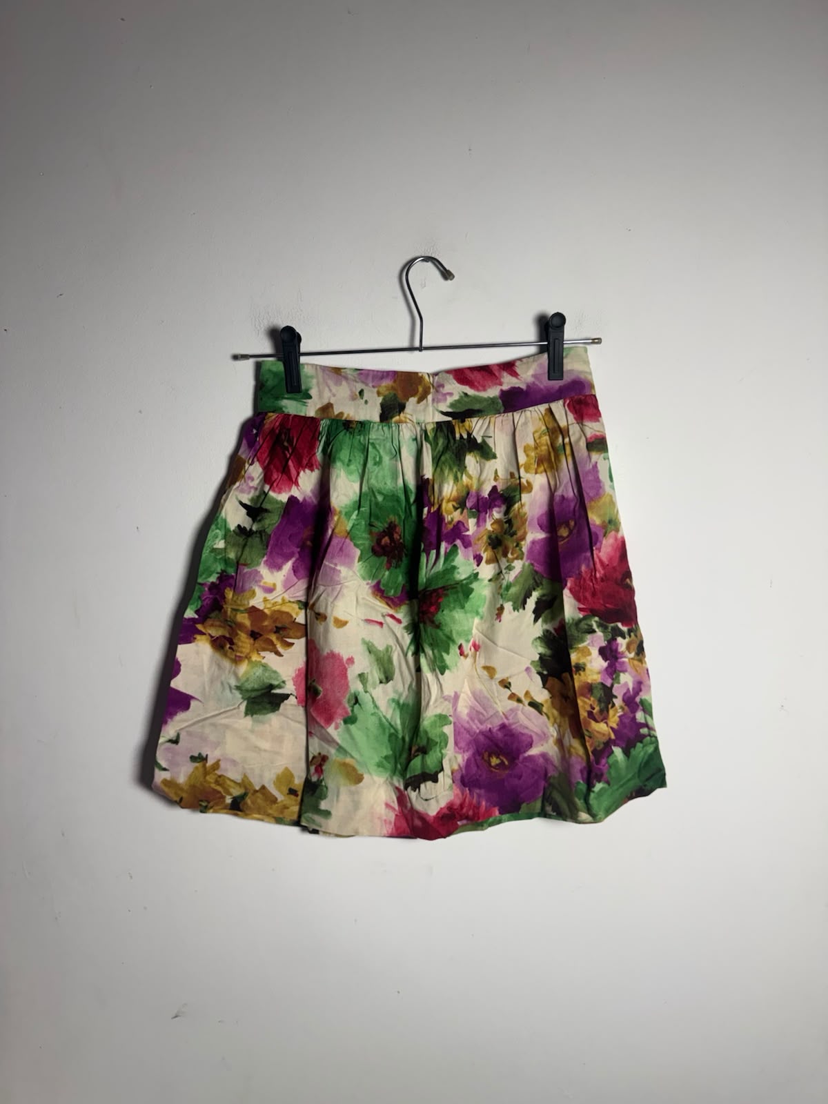Saia Curta Estampada Floral com Botões – tam PP - Imagem 3