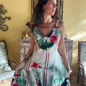 Vestido Tropical Estampa Tucano e Papagaio – Geizi – tam M