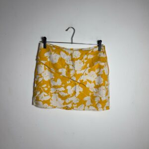 Saia Curta Amarelo e Branco Estampada – tam P