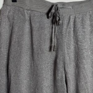 Calça Jogger com Glitter Prateada – tam M