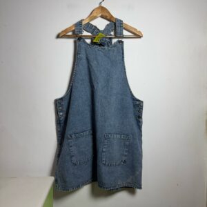 Jardineira Jeans com Mancha – bpc – tam 50