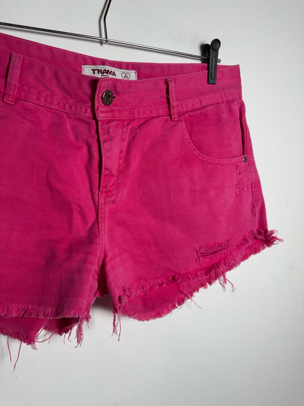 Short Jeans Rosa Desfiado – TRAMA – tam 42 - Imagem 4