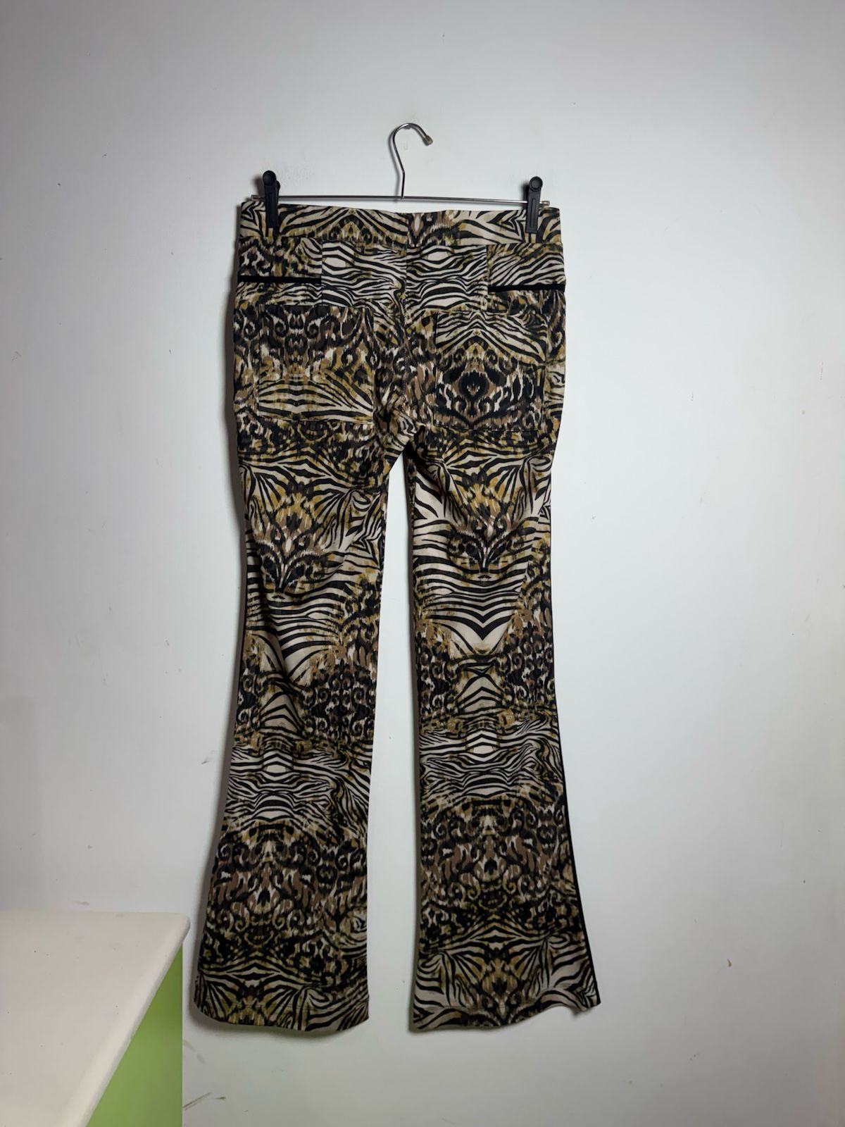 Calça Animal Print de Zebra e Leopardo – tam 38/40 - Imagem 4