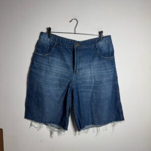 Bermuda Jeans com Barra Desfiada – Vistamy – tam GG
