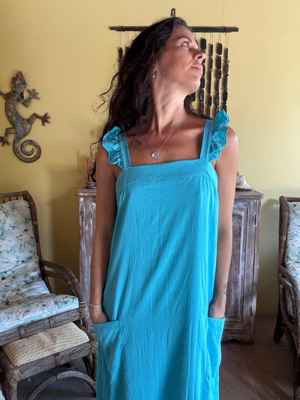 Vestido Longo Azul Turquesa com Alças Franzidas e Bolsos – tam G - Imagem 4