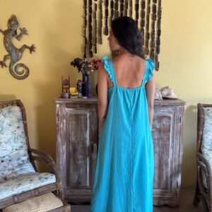 Vestido Longo Azul Turquesa com Alças Franzidas e Bolsos – tam G
