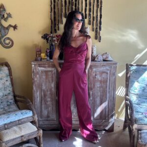 Macacão Longo Pantalona Vinho com Detalhe Drapeado – Vikili Modas – tam P