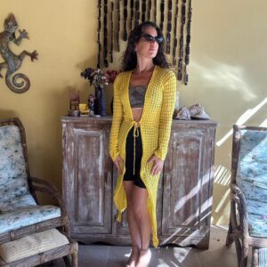 Saída de Praia Longa Amarela em Tricot com Amarração – Ana Maria Tricô – tam M