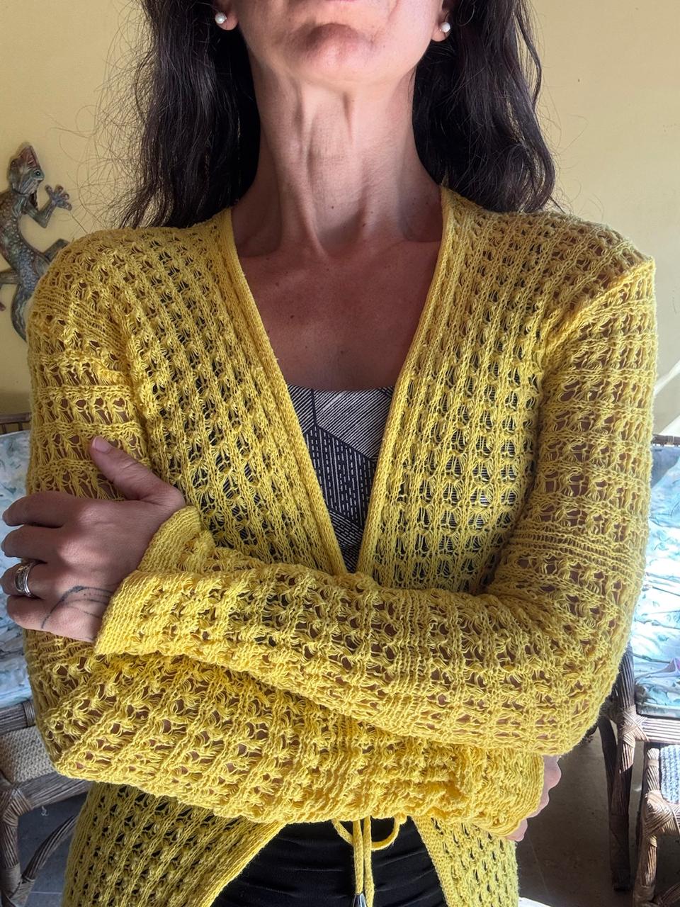 Saída de Praia Longa Amarela em Tricot com Amarração – Ana Maria Tricô – tam M - Imagem 3