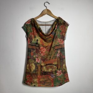 Blusa Estampada Cowl Neck Vibrante – Lucy in the sky – tam P
