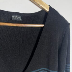 Cardigan Tricô Cropped Listrado – M.Officer – tam M