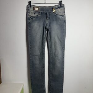 Calça Jeans Estonada – Carmim – tam 38