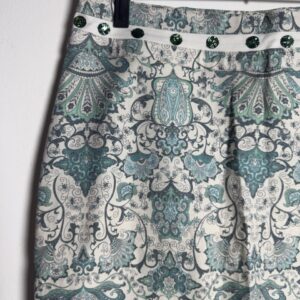 Saia Midi Estampada Branca e Verde com Pedraria – Sem Marca – tam 38