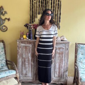 Vestido Longo Listrado Preto e Branco – Cortelle – tam G