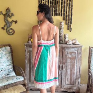 Vestido estampa geométrica rosa e verde – Franciele Morezzi – tam M