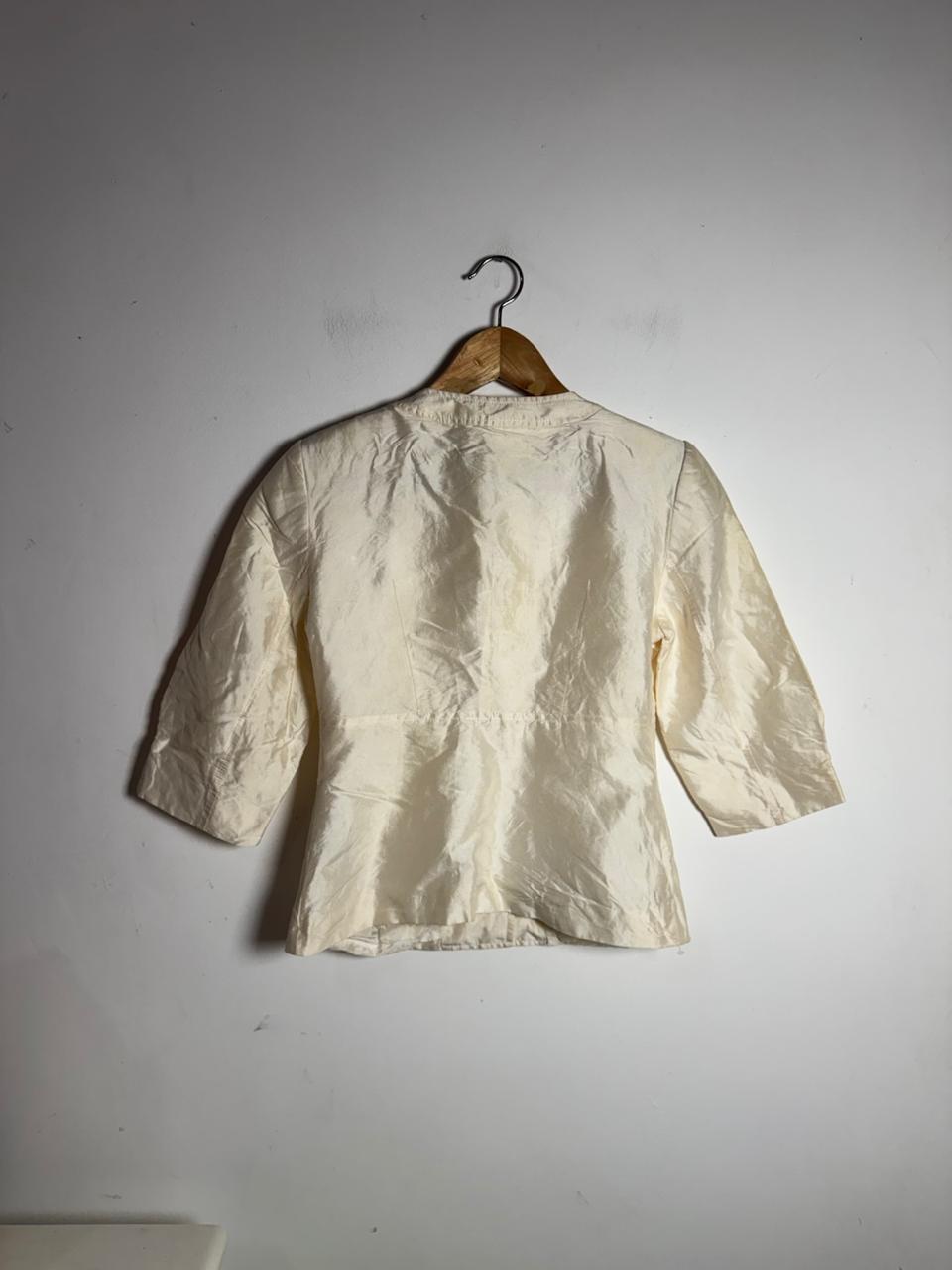Casaquinho Pérola – Zara Woman – tam M - Imagem 2