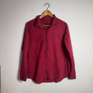 Camisa Vinho Manga Comprida com Botões e Bolsos – Taco – tam M