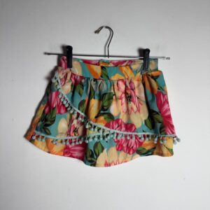 Short Saia Infantil Estampado Floral com Pom-pons – Mon Sucrê – tam 6
