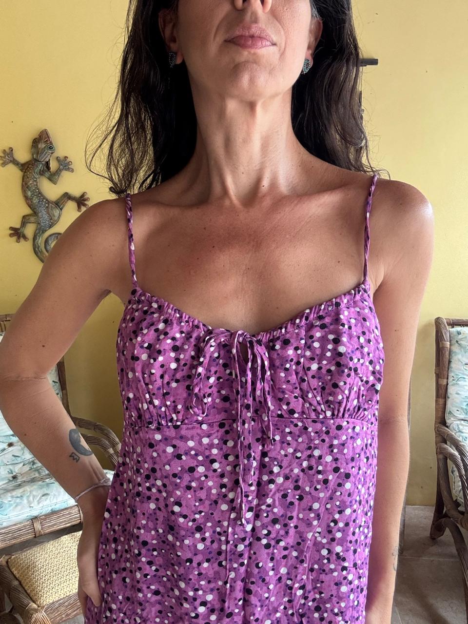 Vestido Curto Alças Finas Lilás Poá – Amaro – tam M - Imagem 3