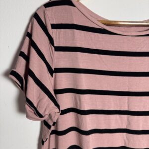 Blusa Feminina de Malha Rose com Listras Pretas – tam G