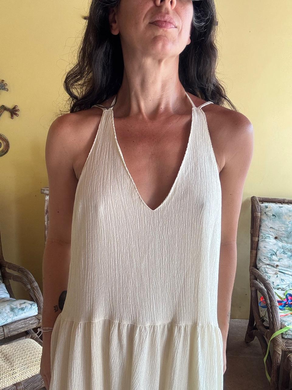 Vestido Longo Nude Decote V – tam P - Imagem 3