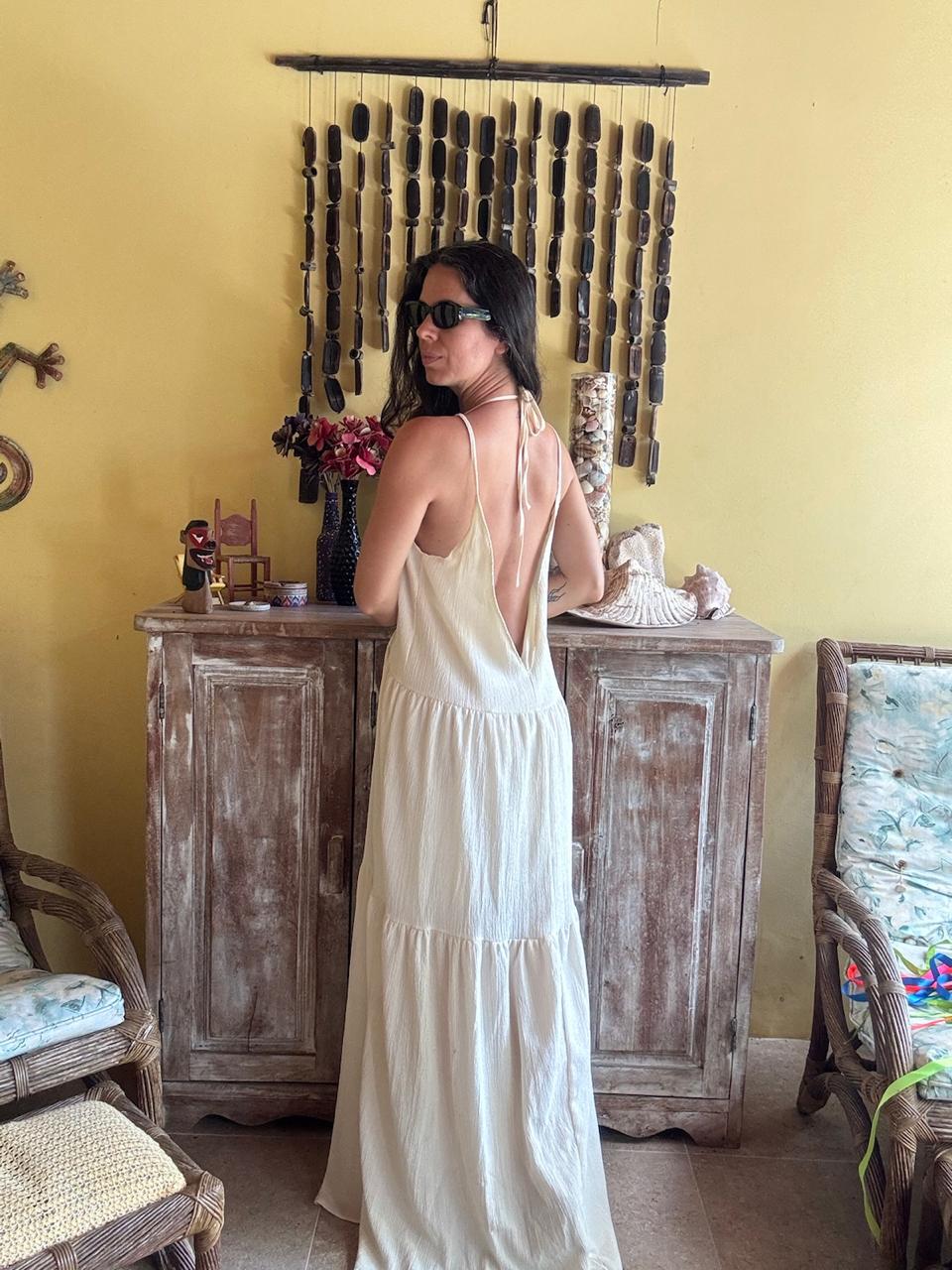 Vestido Longo Nude Decote V – tam P - Imagem 2