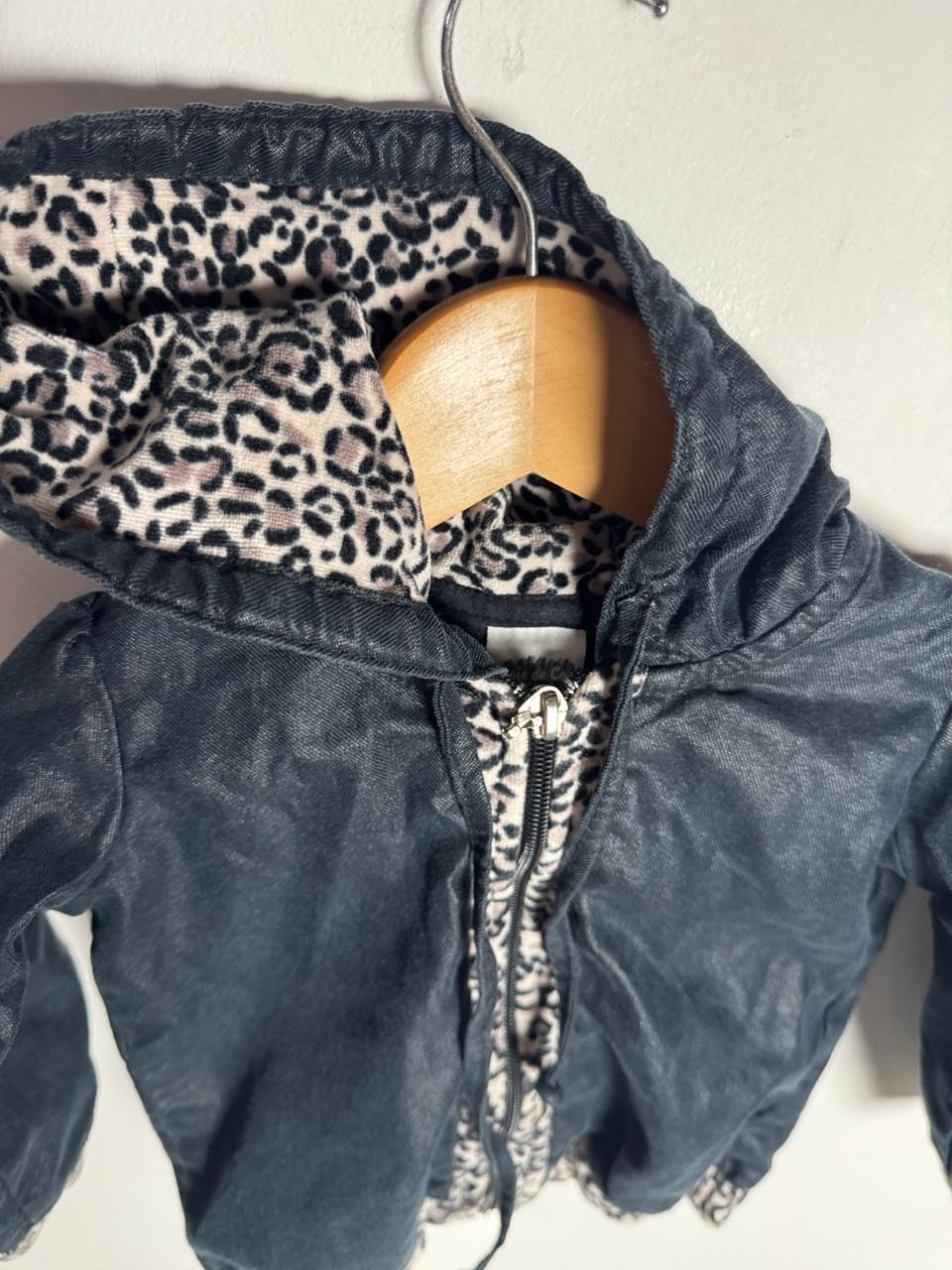 Casaco Infantil Azul Marinho com Capuz e Forro Animal Print – Lapis de cor – Tam G - Imagem 3