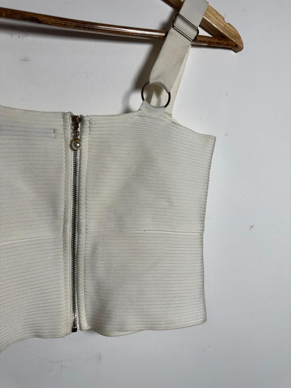 Top Cropped Off-white Canelado com Zíper e Nó Frontal – A Collection – tam M - Imagem 4