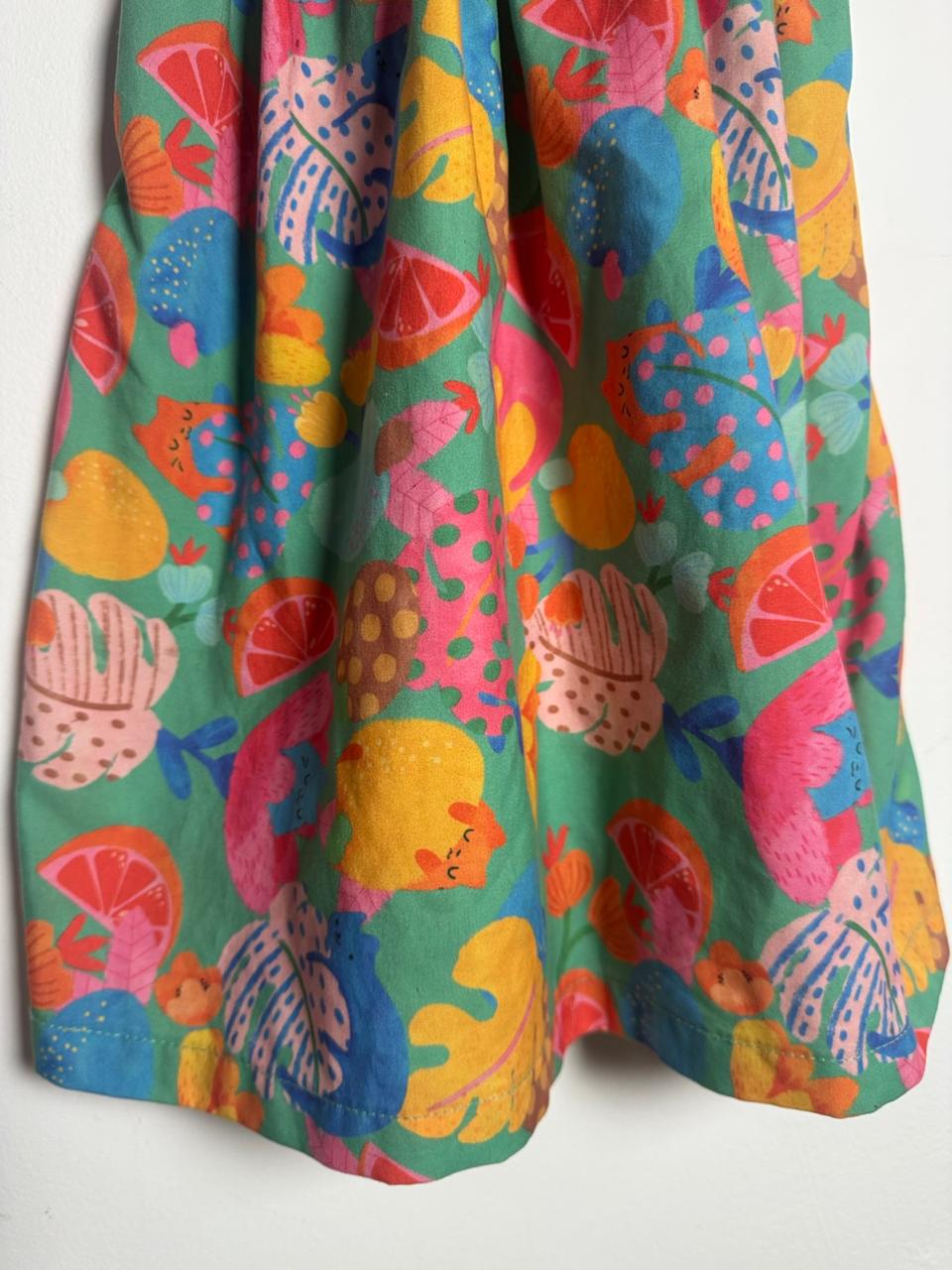 Vestido Estampado Tropical Colorido – Alphabeto – tam 2 anos - Imagem 4