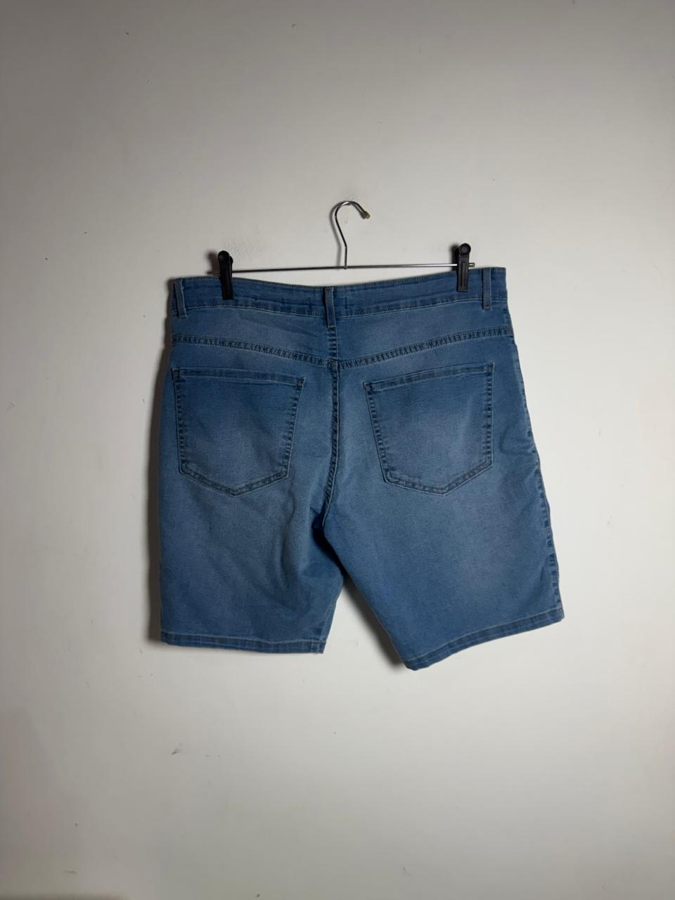 Bermuda Jeans – Pool – tam 44 - Imagem 3