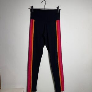 Legging Preta com Listras Laterais Coloridas – DeMillus – tam M