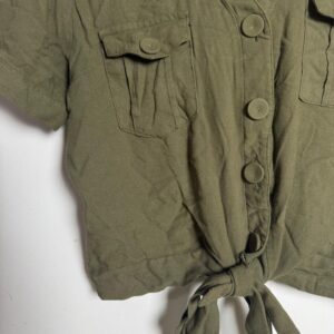 Camisa Cropped Verde Musgo com Amarração Frontal – Aedd – tam G