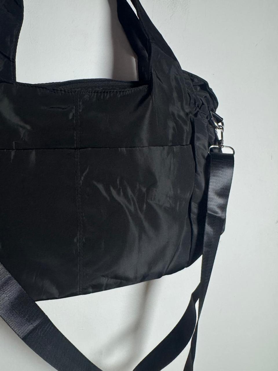 Bolsa Transversal Grande Preta Impermeável – Sem marca – tam G