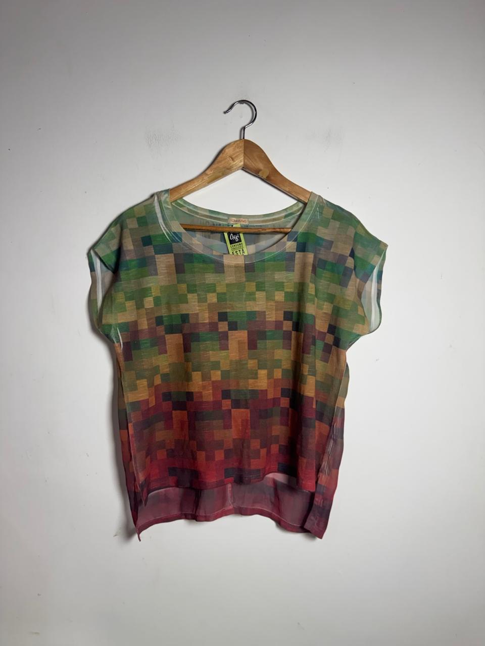 Blusa Estampa Quadriculada Colorida – Checklist – tam P