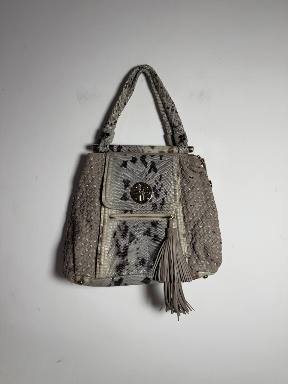 Bolsa Boho Animal Print com Laterais Trançadas e Franja – Carmim – tam G