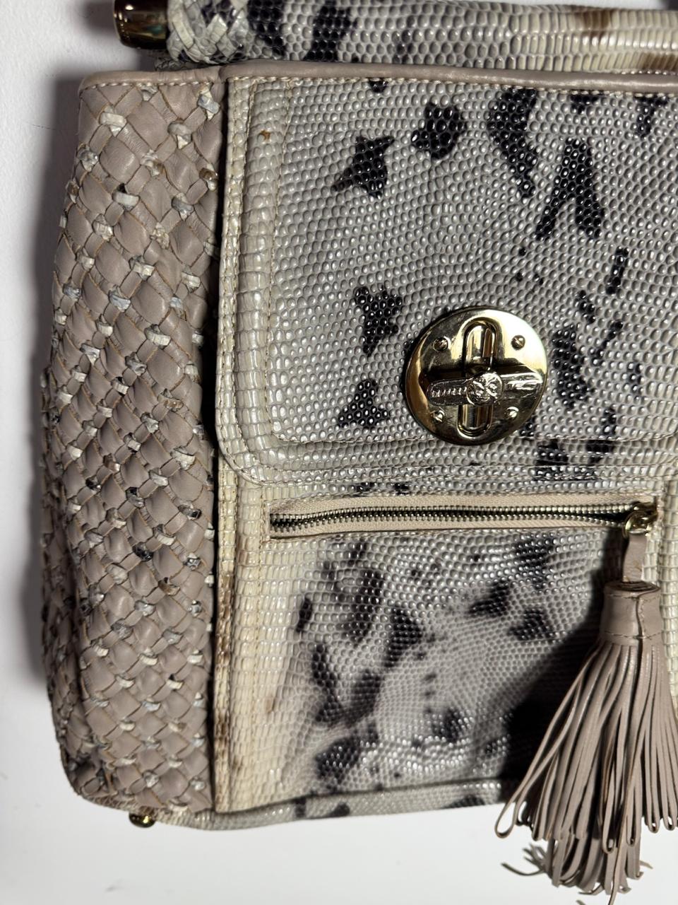 Bolsa Boho Animal Print com Laterais Trançadas e Franja – Carmim – tam G - Imagem 3