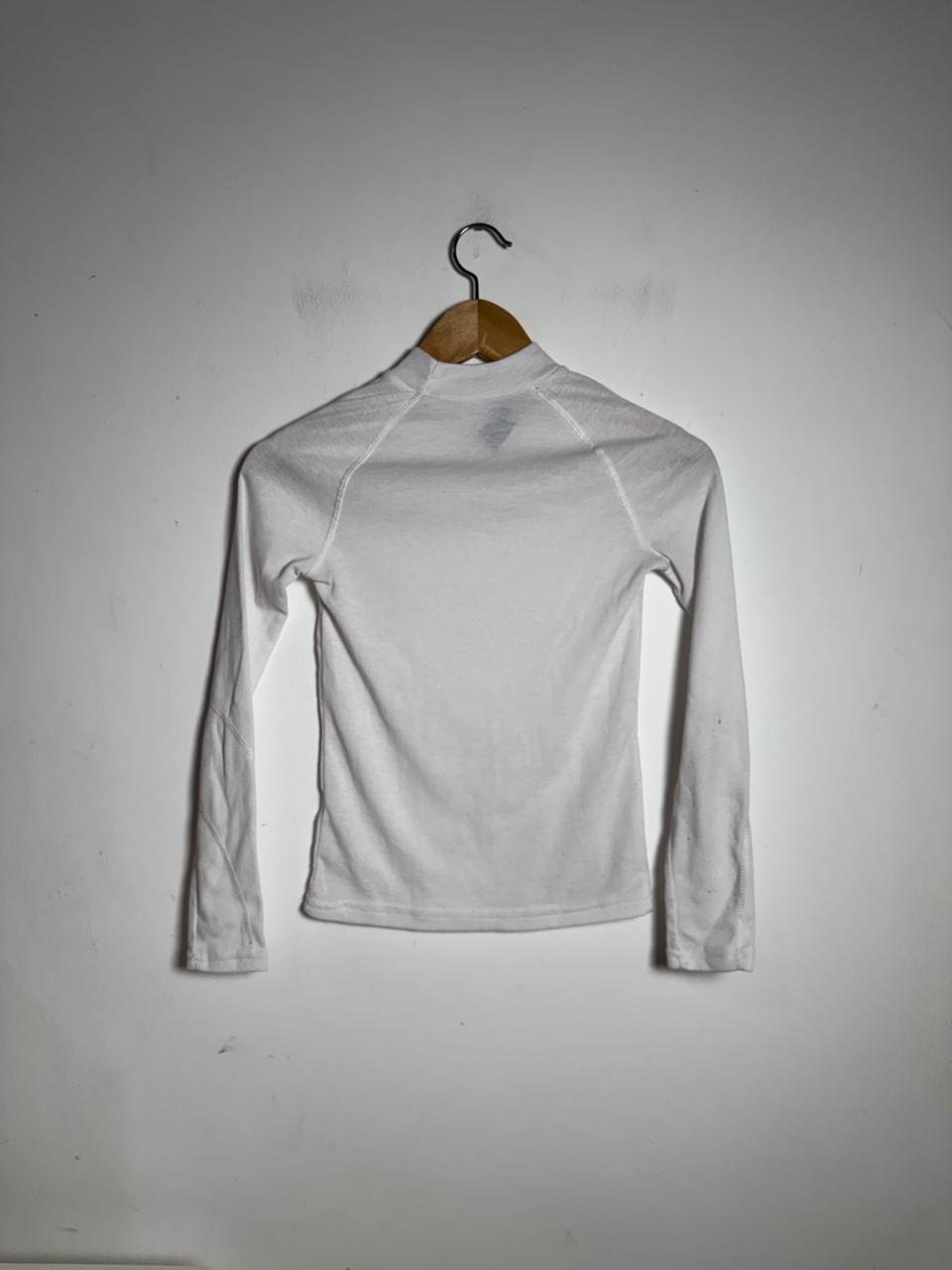 Blusa Térmica Branca Gola Alta – Wedze – tam 8 a 10 - Imagem 3