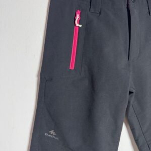 Calça Infantil Preta de Frio com Detalhes Rosa – Decathlon – tam 8 anos